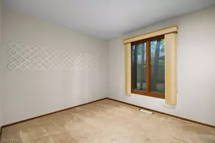 32633 Woodridge Ct, North Ridgeville, OH 44039 - Photo 16