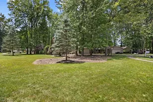 32633 Woodridge Ct, North Ridgeville, OH 44039 - Photo 32