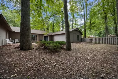 32633 Woodridge Court, North Ridgeville, OH 44039 - Photo 30