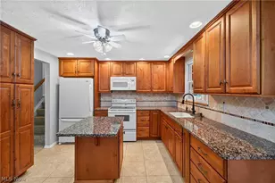 3110 Bronco Dr, Clinton, OH 44216 - Photo 10