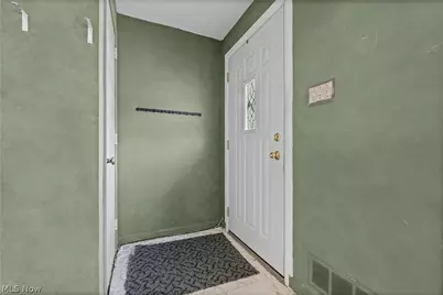 150 Graham Road, Cuyahoga Falls, OH 44223 - Photo 8