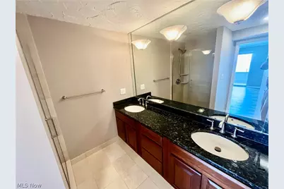 12900 Lake Avenue #PH34, Oakwood, OH 44107 - Photo 14