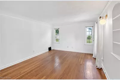 16305 Munn Road, Loveland, OH 44111 - Photo 6