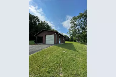47647 Lyman Drive, East Liverpool, OH 43920 - Photo 2