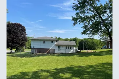 47647 Lyman Drive, East Liverpool, OH 43920 - Photo 4