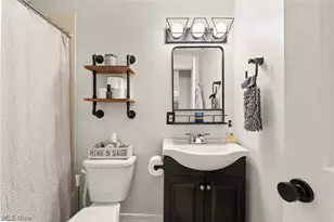 10301 Lake Ave, Loveland, OH 44102 - Photo 20