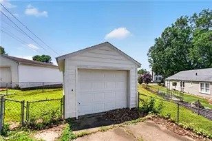 1208 Brooklyn Ave, Canton, OH 44710 - Photo 22