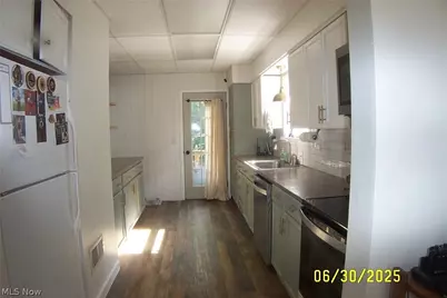 293 W 10th Street, Salem, OH 44460 - Photo 18