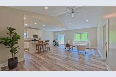 49101 Fairway, East Liverpool, OH 43920 - Photo 6