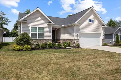 109 W Spring Drive, Elyria, OH 44035 - Photo 2