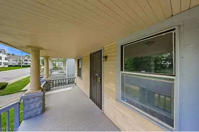 11702 Honeydale Avenue, Loveland, OH 44120 - Photo 2