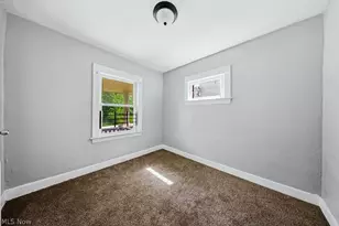11702 Honeydale Ave, Loveland, OH 44120 - Photo 6