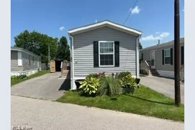 12860 Mayfield Rd #52, Chardon, OH 44024 - Photo 2