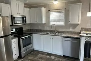 12860 Mayfield Rd, Chardon, OH 44024 - Photo 8