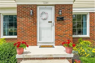 1695 Wiltshire Rd, Akron, OH 44313 - Photo 4