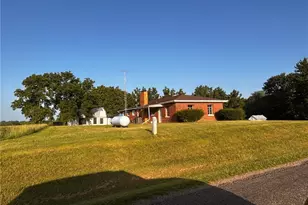 3898 Watertown Rd, Waterford, OH 45786 - Photo 4