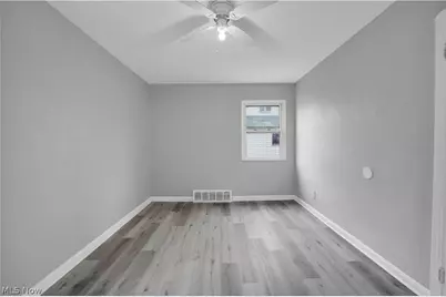 15205 Judson Drive, Loveland, OH 44128 - Photo 12