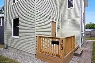 403 E Montgomery St, Marietta, OH 45750 - Photo 2