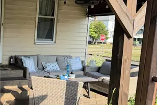 391 S 9th St, Coshocton, OH 43812 - Photo 14
