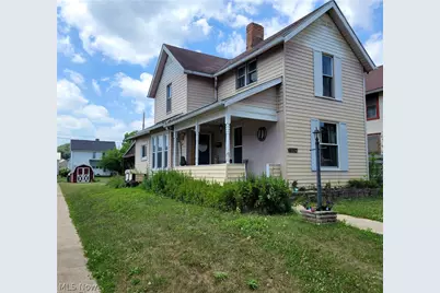 391 S 9th Street, Coshocton, OH 43812 - Photo 2