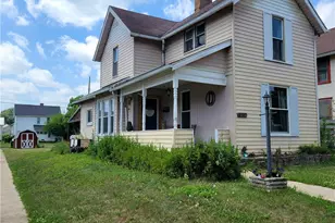391 S 9th St, Coshocton, OH 43812 - Photo 2