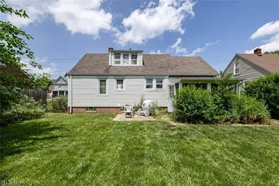 1644 37th Street NW, Canton, OH 44709 - Photo 4