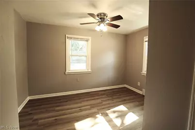 34 Kenmore Avenue, Barberton, OH 44203 - Photo 22