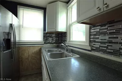 34 Kenmore Avenue, Barberton, OH 44203 - Photo 14