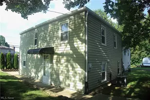 34 Kenmore Ave, Barberton, OH 44203 - Photo 30