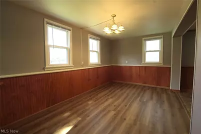 34 Kenmore Avenue, Barberton, OH 44203 - Photo 4