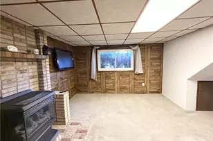 109 Dubey Ln, Weirton, WV 26062 - Photo 10