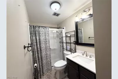 109 Dubey Lane, Weirton, WV 26062 - Photo 8