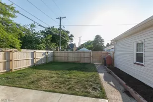 14733 Grapeland Ave, Loveland, OH 44111 - Photo 24