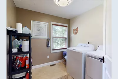 2414 Lakeside Avenue NW, Canton, OH 44708 - Photo 16