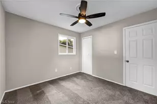 12215 National Dr, Grafton, OH 44044 - Photo 26