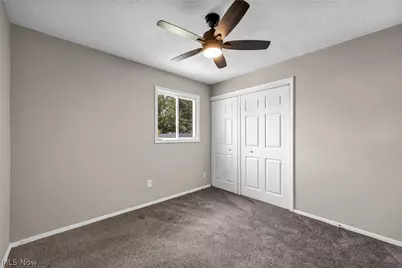 12215 National Drive, Grafton, OH 44044 - Photo 22