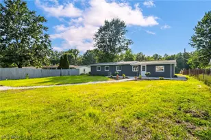 12215 National Dr, Grafton, OH 44044 - Photo 38