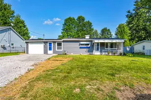 12215 National Dr, Grafton, OH 44044 - Photo 2