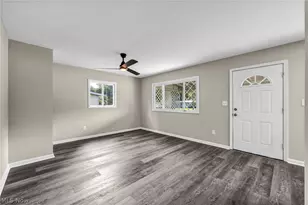 12215 National Dr, Grafton, OH 44044 - Photo 12