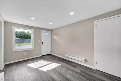 12215 National Drive, Grafton, OH 44044 - Photo 16