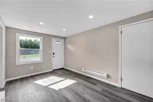 12215 National Dr, Grafton, OH 44044 - Photo 16