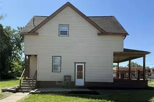 217 S Jackson St, Youngstown, OH 44506 - Photo 2