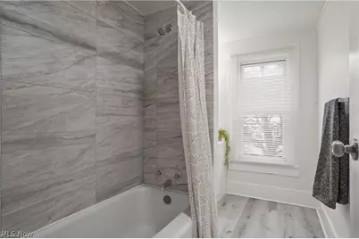 2226 26th Street SW, Akron, OH 44314 - Photo 14