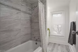 2226 26th St SW, Akron, OH 44314 - Photo 14