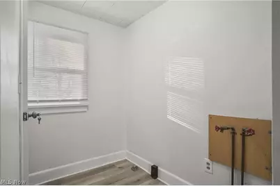 2226 26th Street SW, Akron, OH 44314 - Photo 10