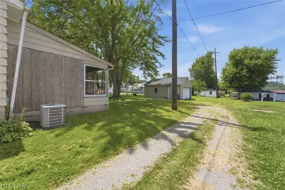 232 S 15th Street, Sebring, OH 44672 - Photo 4
