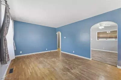 232 S 15th Street, Sebring, OH 44672 - Photo 10