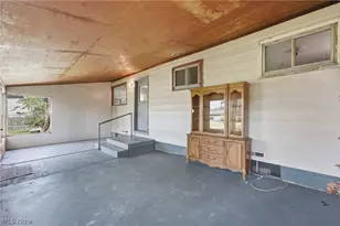 232 S 15th St, Sebring, OH 44672 - Photo 24