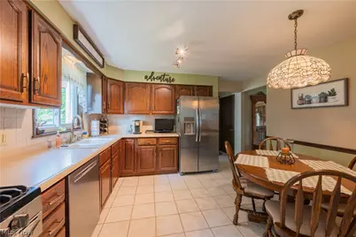 1507 Tamarisk, Poland, OH 44514 - Photo 8