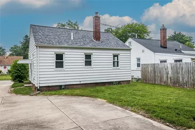 3518 Arnold Avenue NW, Canton, OH 44709 - Photo 8